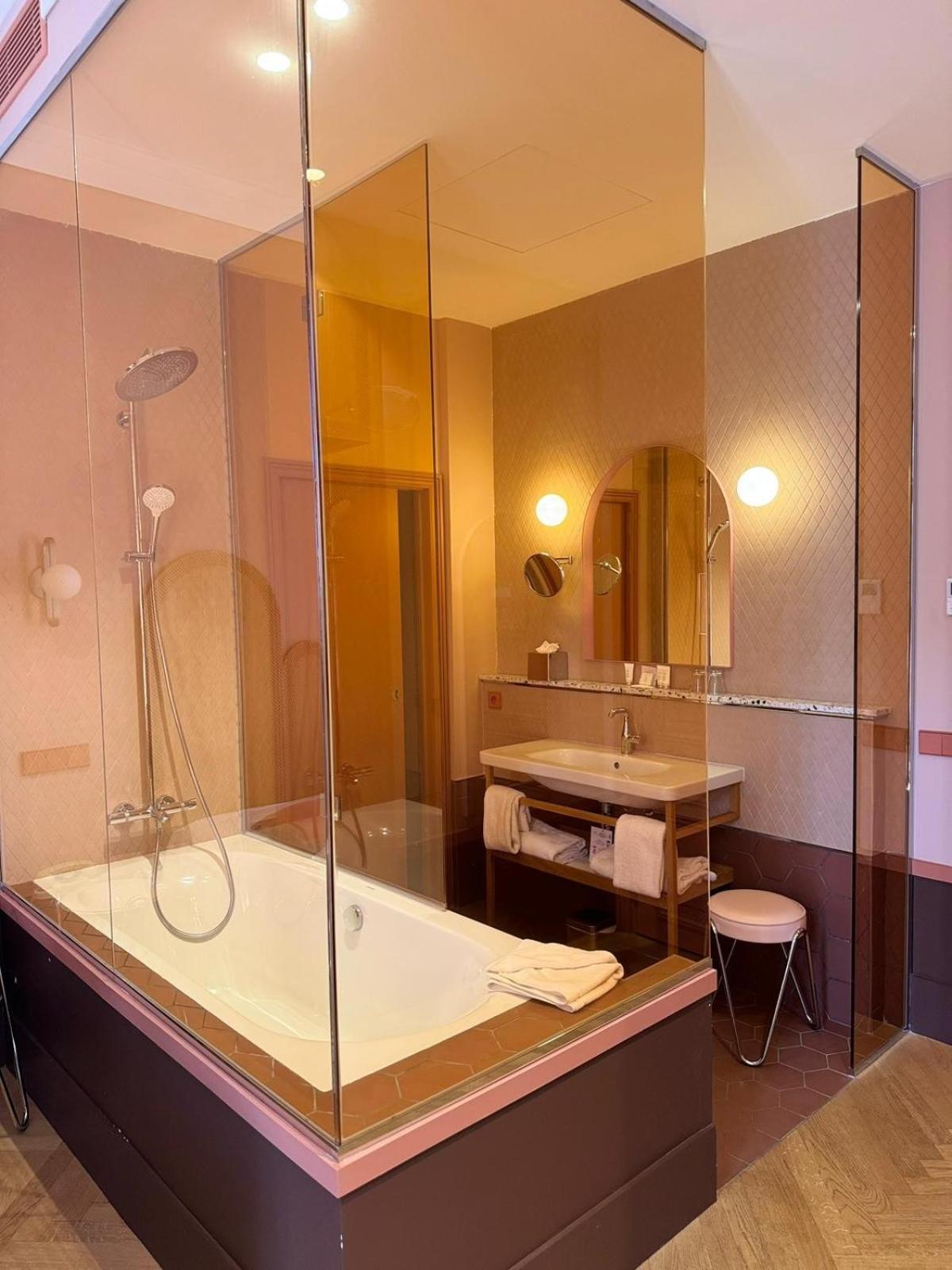 Hotel De Cambis Best Western Premier Collection Avignon Exteriör bild